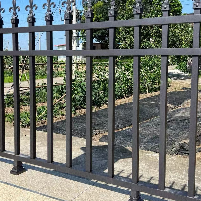Simple 3 Rail Spear Top Aluminum Alloy Perimeter Fence